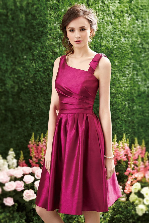 petite-robe-fuchsia-col-asymetrique-pour-cocktail-mariage-en-taffetas-img-LTFR1731-v-robe-de-cocktail-en-taffetas-fuchsia-col-asymetrique