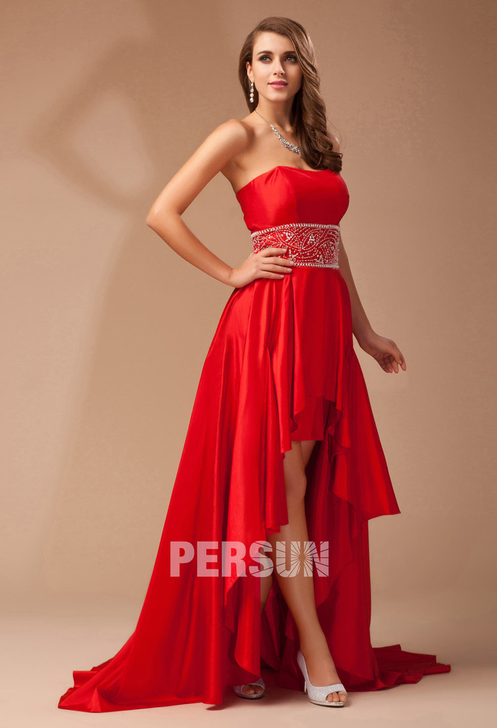 Rouge robe de soirée bustier décolleté en cœur sans bretelle Ligne A en taffetas
