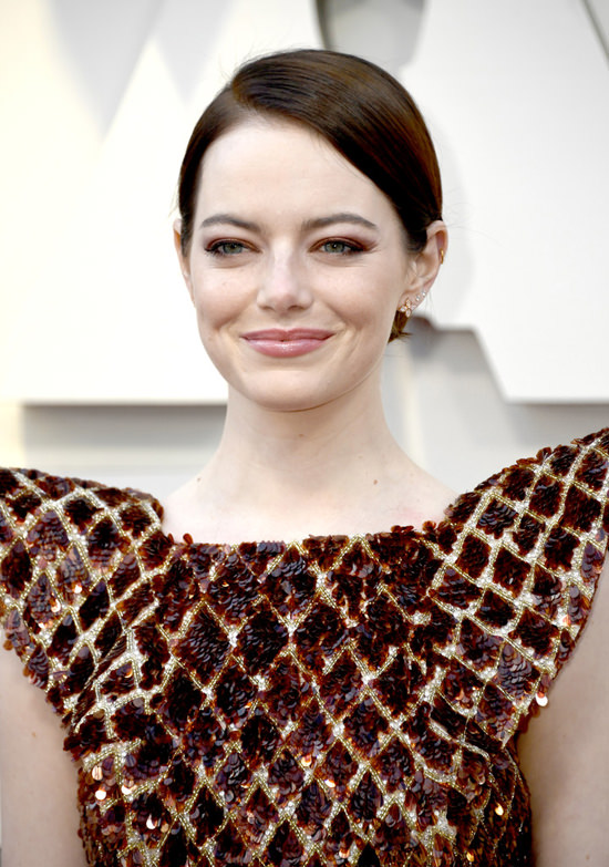 maquillage lumineux et frais Emma Stone aux Oscars 2019