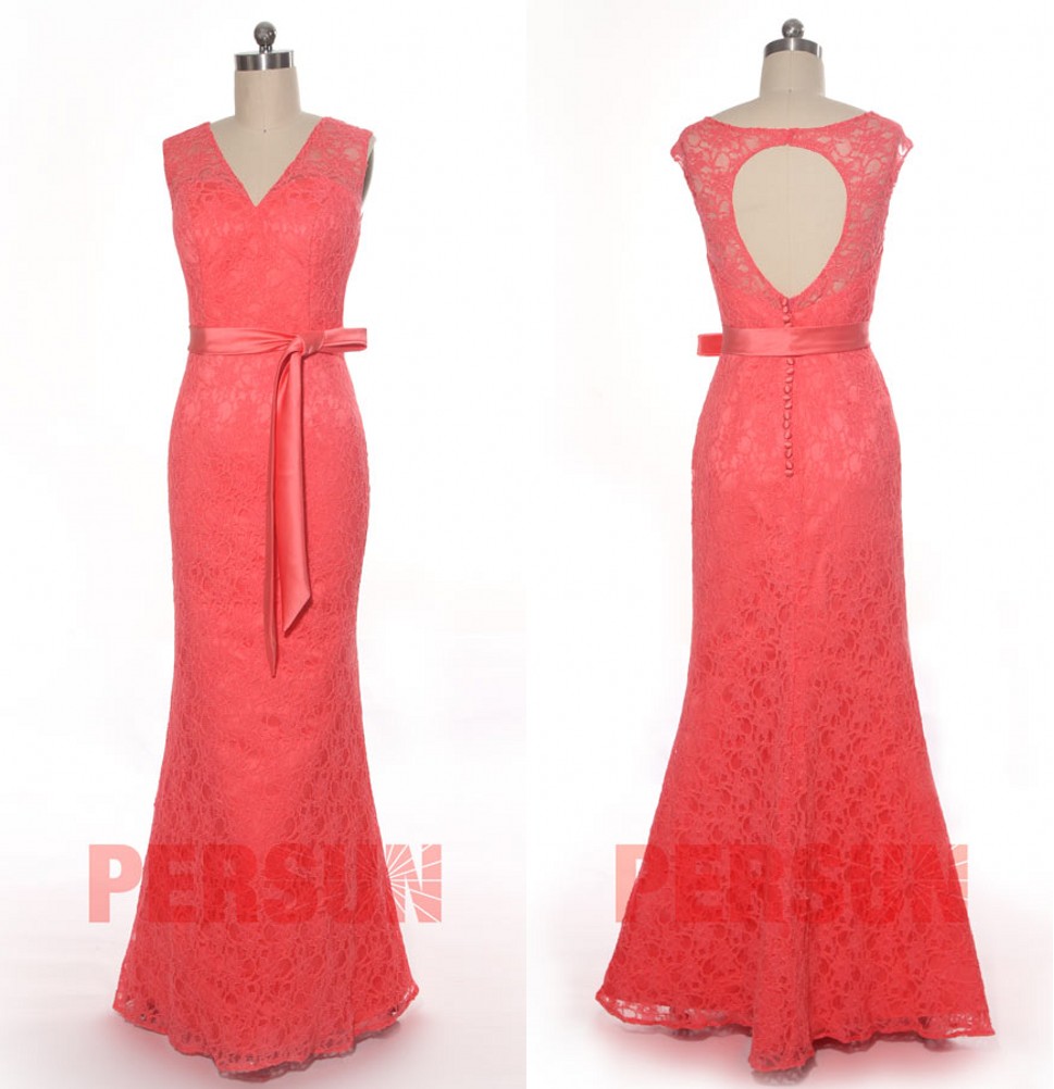 robe de soirée sirène longue corail col v dos ouvert avec ceinture en dentelle